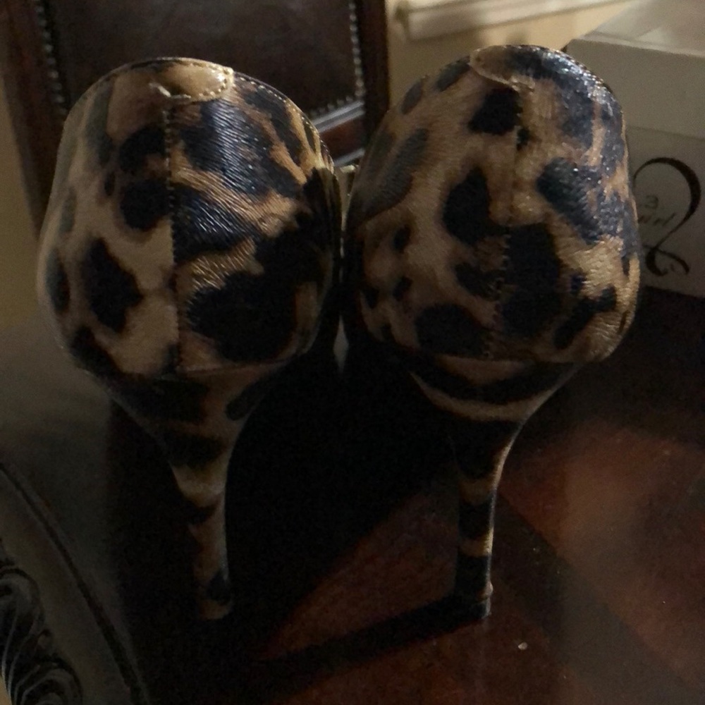 Leopard heels - Picture 2 of 3